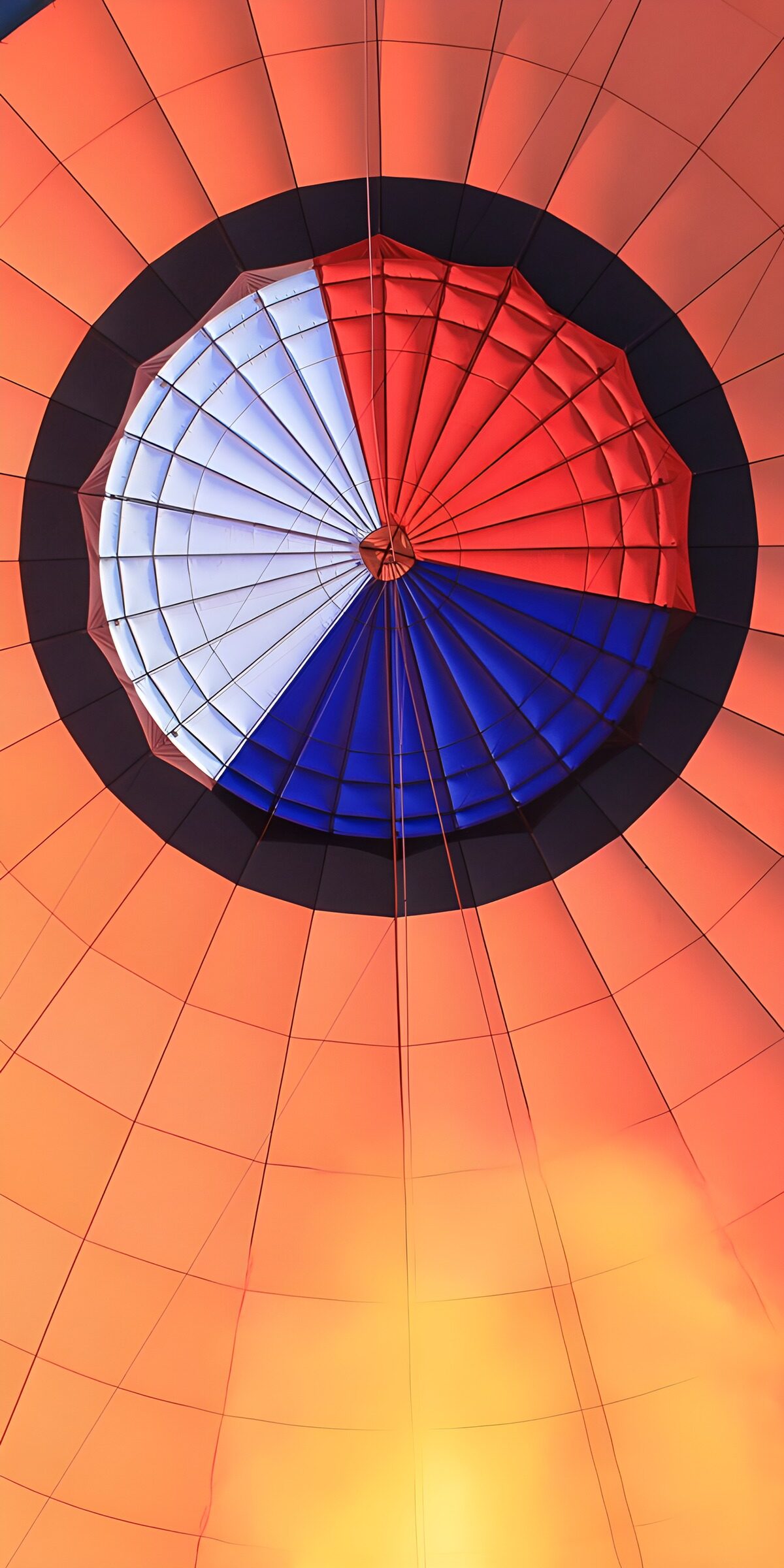 Farbenkreis im Heißluftballon
