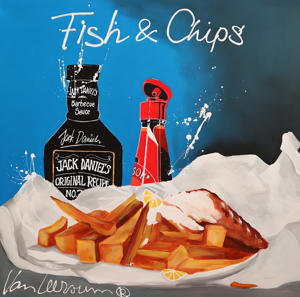 Fish & Chips mit Soße auf kräftigem Blau