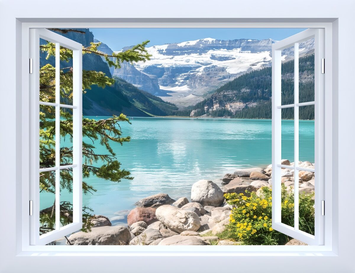 Offenes Fenster zum türkisblauen Bergsee