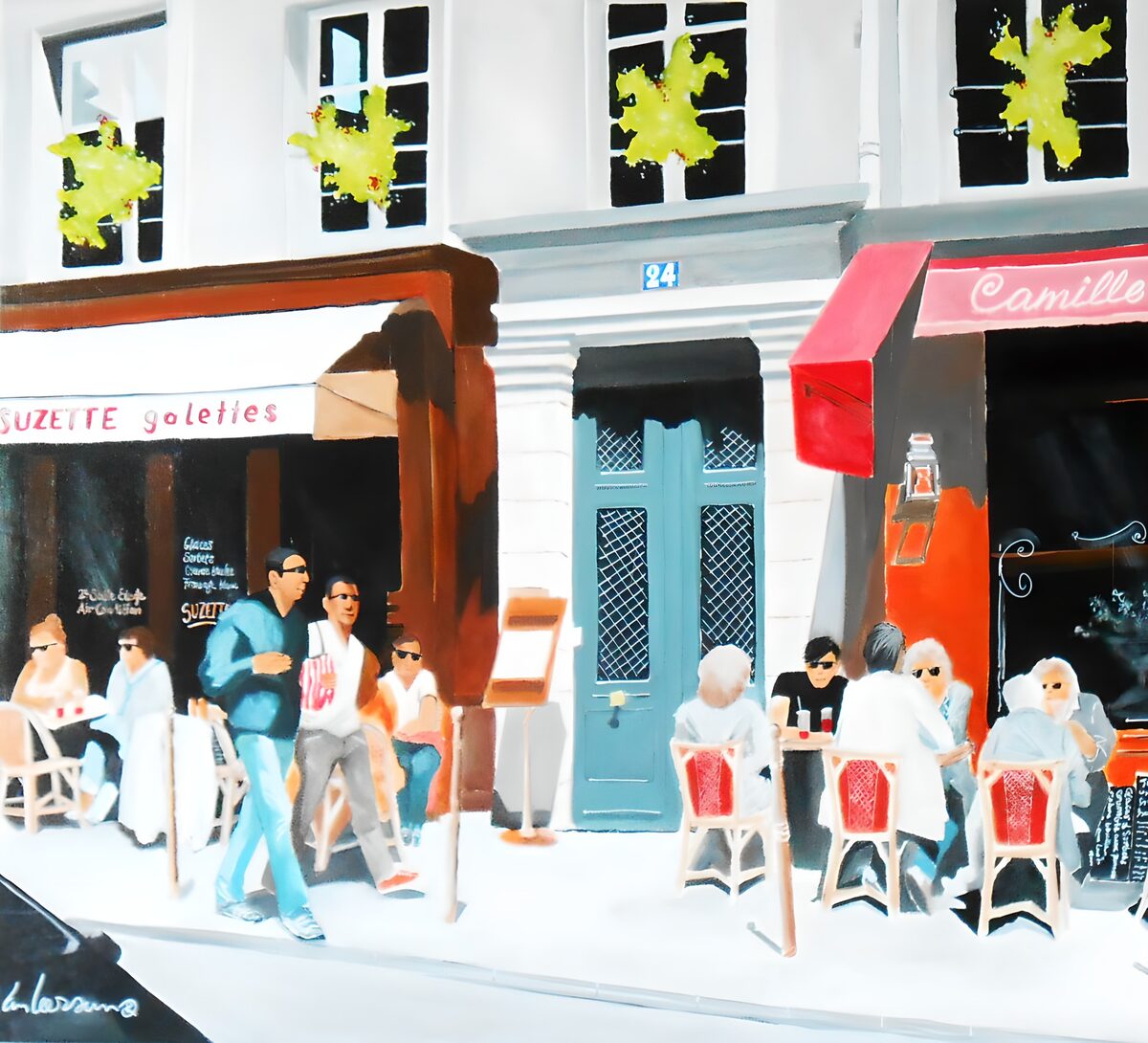 Sonnige Straßencafés vor weißer Fassade