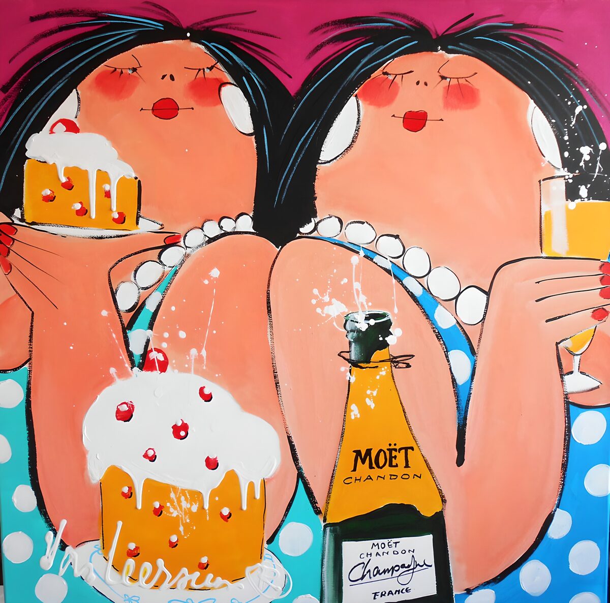 Zwei Frauen mit Champagner und Torte